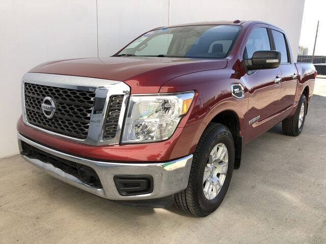 2017 Nissan Titan