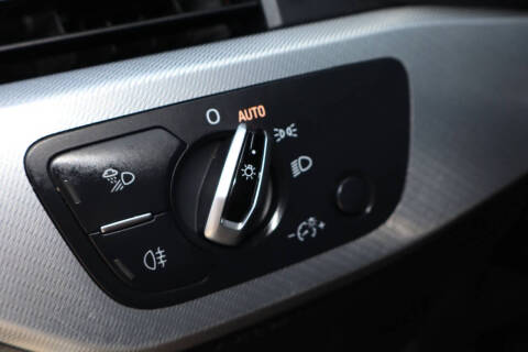 2017 Audi A4 2.0T quattro Premium Plus