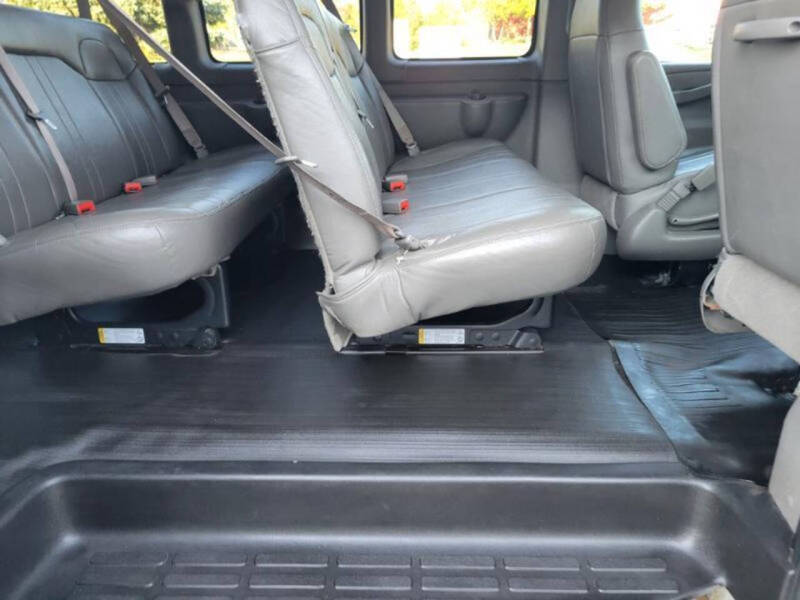 2019 Chevrolet Express LS 2500