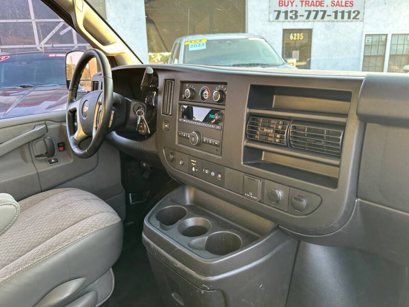 2018 Chevrolet Express 2500
