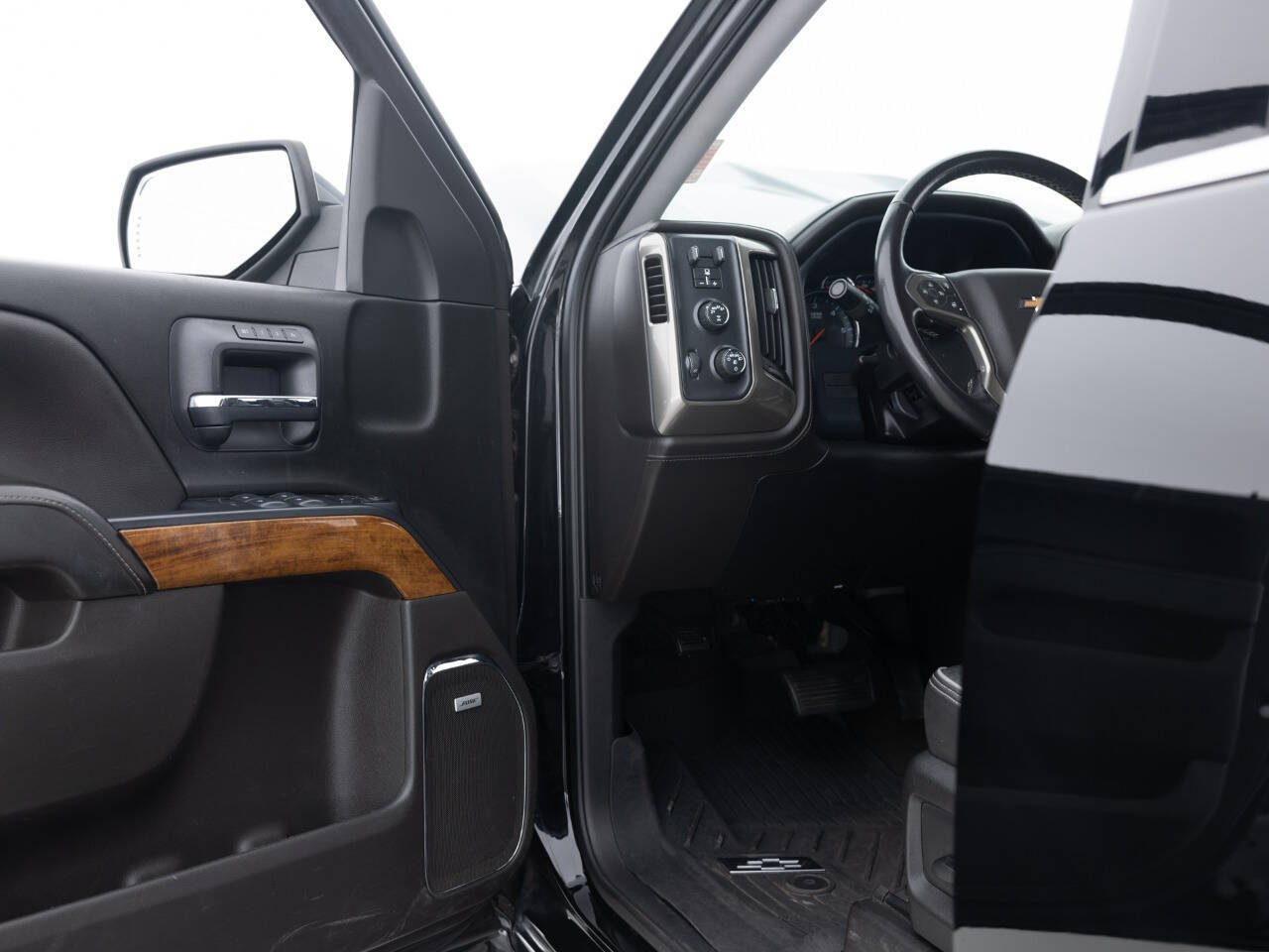 Used Car 2018 Chevrolet Silverado 1500  High Country 4x4 4dr Crew Cab 5.8 Ft. Sb For Sale Under $35,000 In Coal City, Illinois