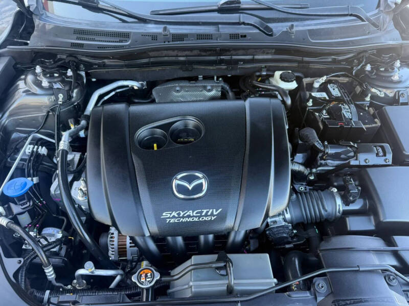 2017 Mazda MAZDA3 Sport