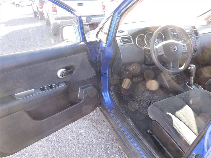 2012 Nissan Versa 1.8 S