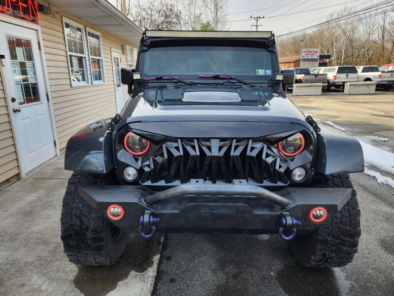 2017 Jeep Wrangler Unlimited Smoky Mountain