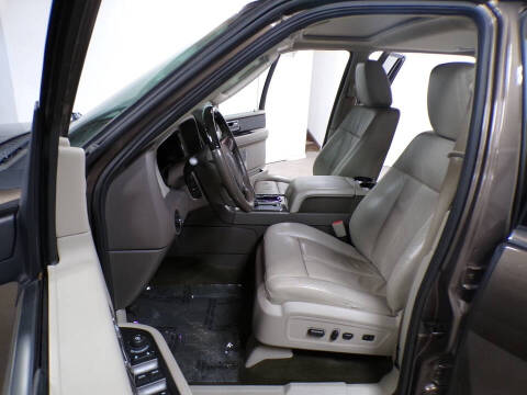 2017 Lincoln Navigator L Select