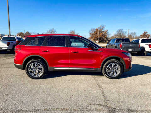 2025 Lincoln Corsair Premiere