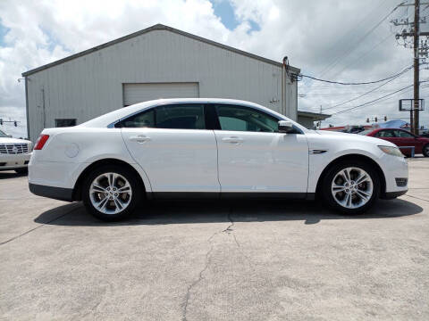 2013 Ford Taurus SEL