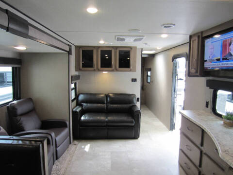 2019 Grand Design RV Transcend 28MKS