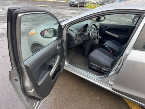 2013 Mazda MAZDA2 Sport