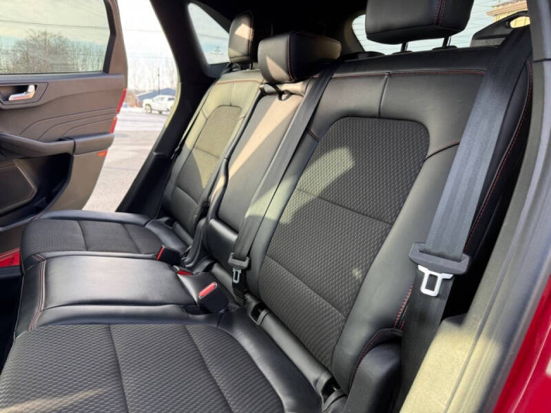 2024 Ford Escape ST-Line