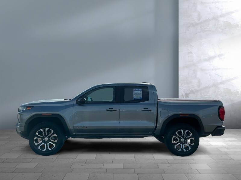 2023 GMC Canyon AT4