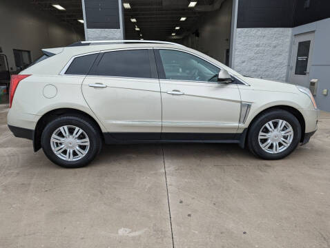 2014 Cadillac SRX for sale at Ultimate Rides in Appleton WI