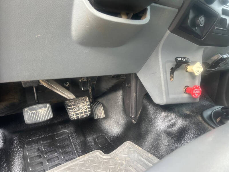 2011 Ford F-750 Super Duty