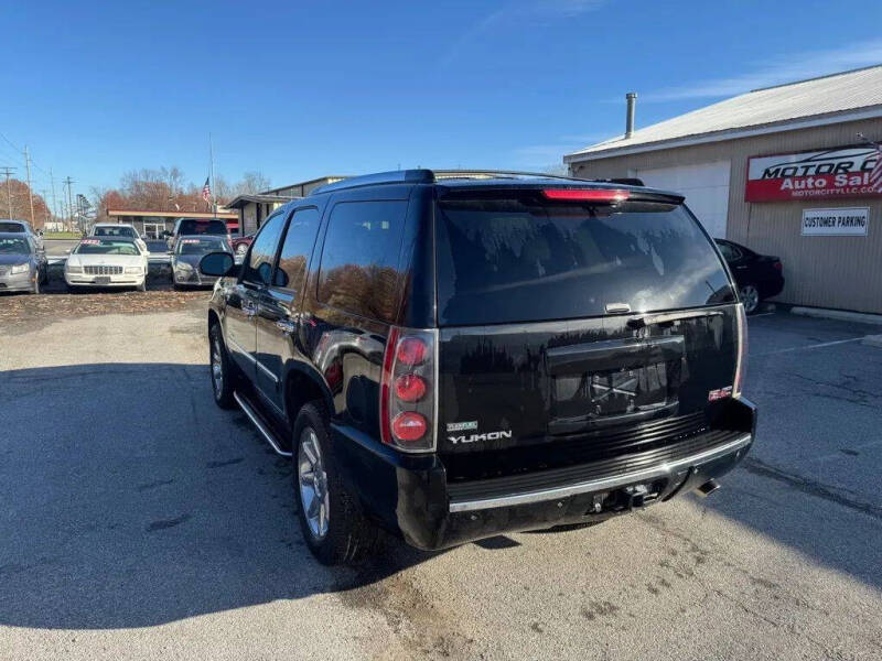 2012 GMC Yukon Denali