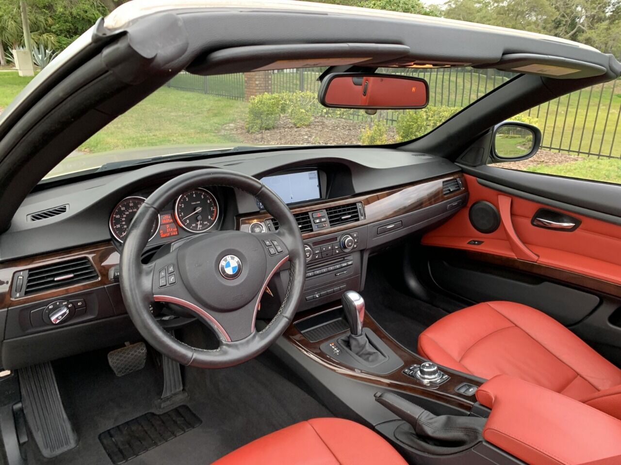 2012 BMW 3 Series 44