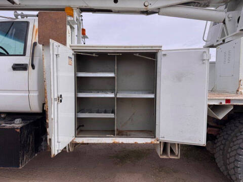 2002 Chevrolet C7500