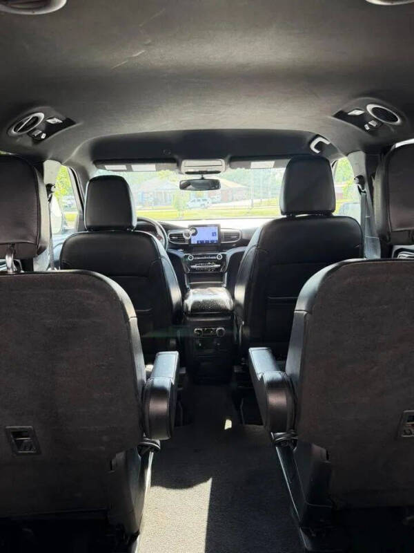 2023 Ford Explorer ST-Line