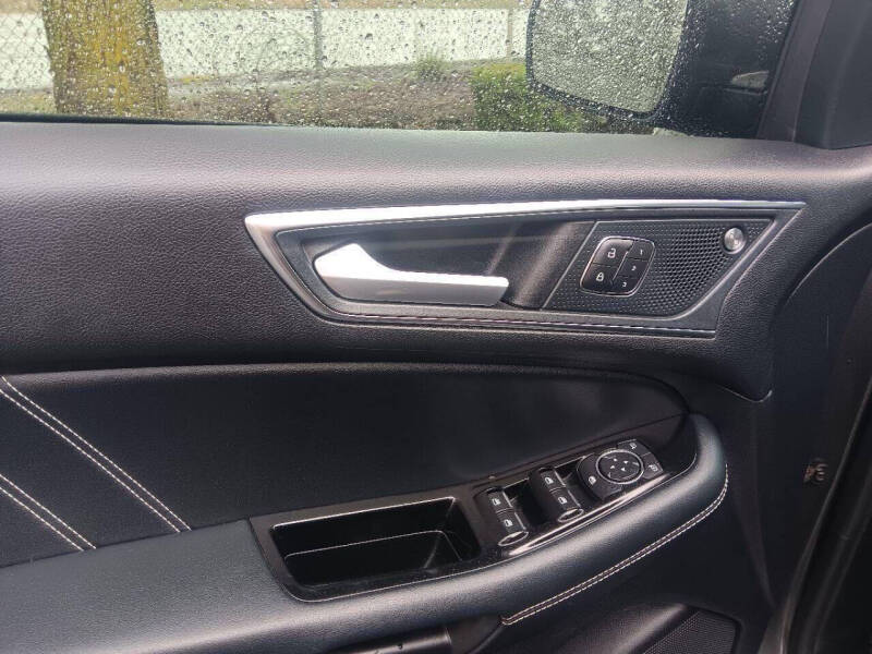 2019 Ford Edge ST