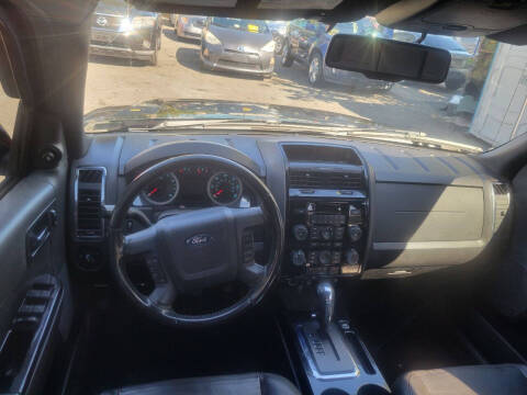 2010 Ford Escape Limited