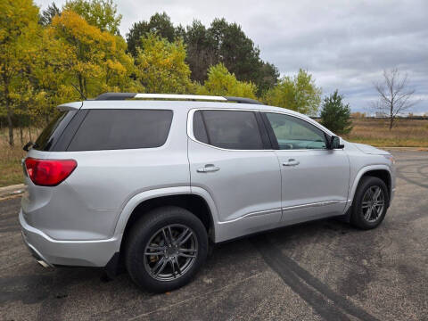 2017 GMC Acadia Denali