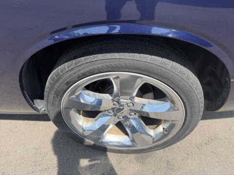 2013 Dodge Challenger R/T Plus