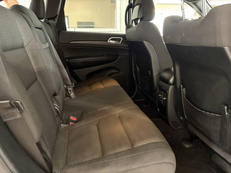 2018 Jeep Grand Cherokee Laredo