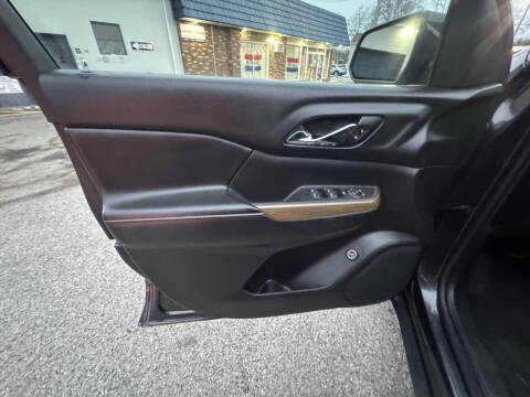 2017 GMC Acadia SLE-2