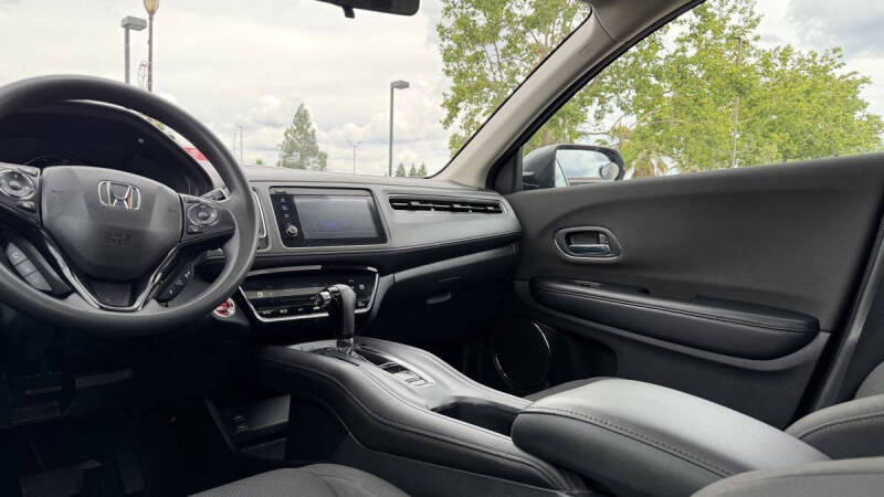 2021 Honda HR-V EX