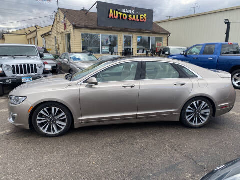 2019 Lincoln MKZ for sale at BANK AUTO SALES in Wayne MI