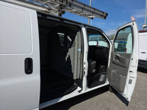 2013 Chevrolet Express 2500