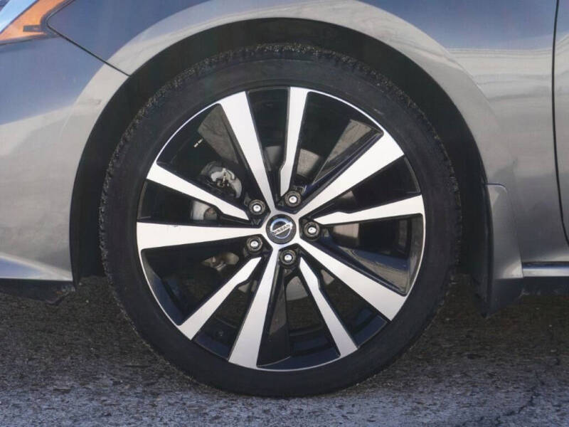 2021 Nissan Altima 2.5 SR