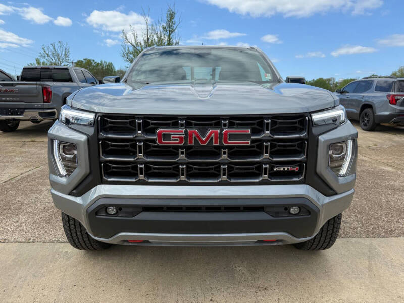 2025 GMC Canyon AT4