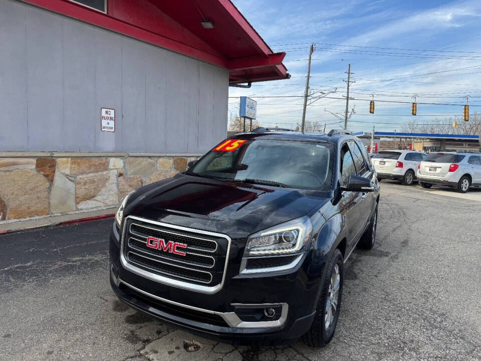 2015 GMC Acadia SLT1's photo
