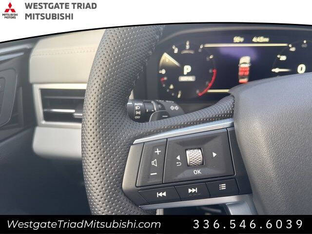 2026 Mitsubishi Outlander SEL