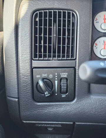 2005 Dodge Ram 1500 SRT-10