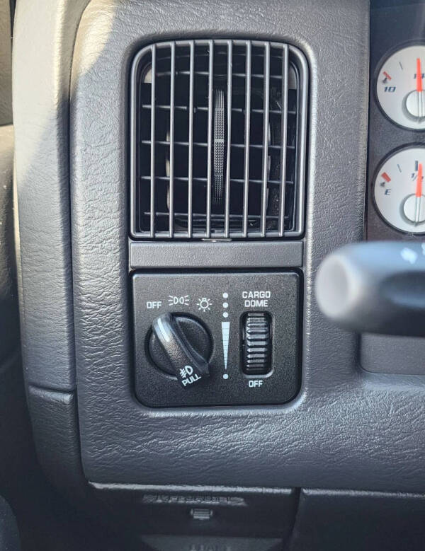 2005 Dodge Ram 1500 SRT-10