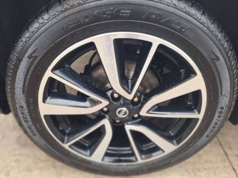 2017 Nissan Rogue SL