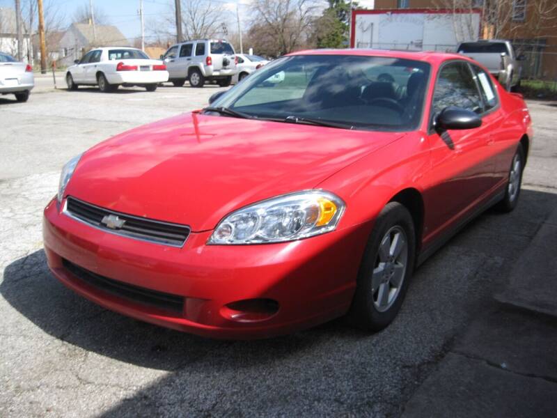 2006 Chevrolet Monte Carlo for sale at S & G Auto Sales in Cleveland OH