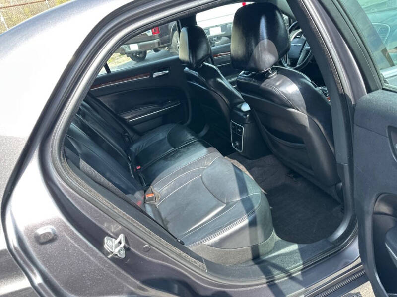 2014 Chrysler 300