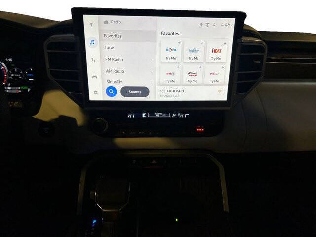 2025 Toyota Sequoia SR5