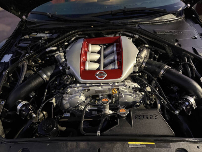 2017 Nissan GT-R Premium