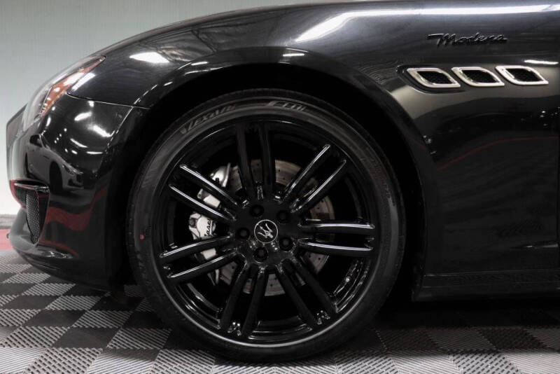 2022 Maserati Quattroporte Modena