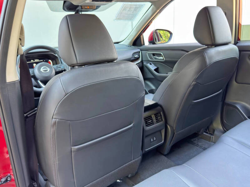 2024 Nissan Rogue Platinum