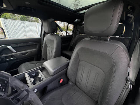 2023 Land Rover Defender