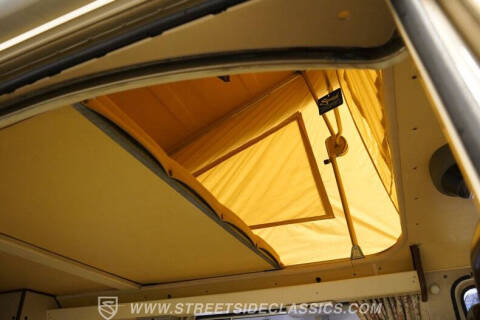 1982 Volkswagen Vanagon Camper