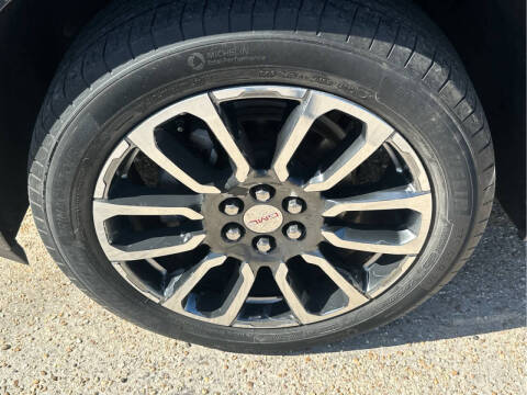 2020 GMC Acadia Denali