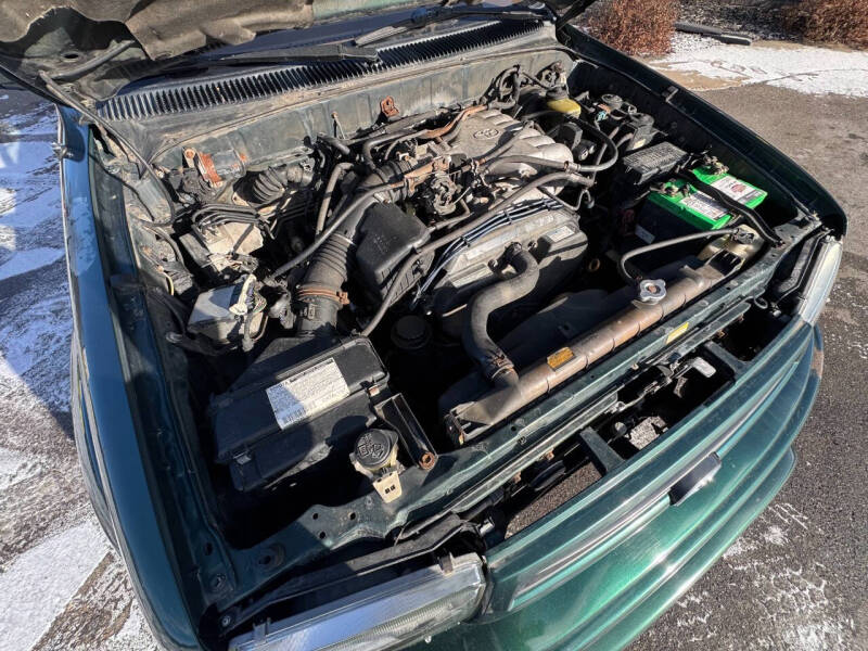 2000 Toyota 4Runner SR5