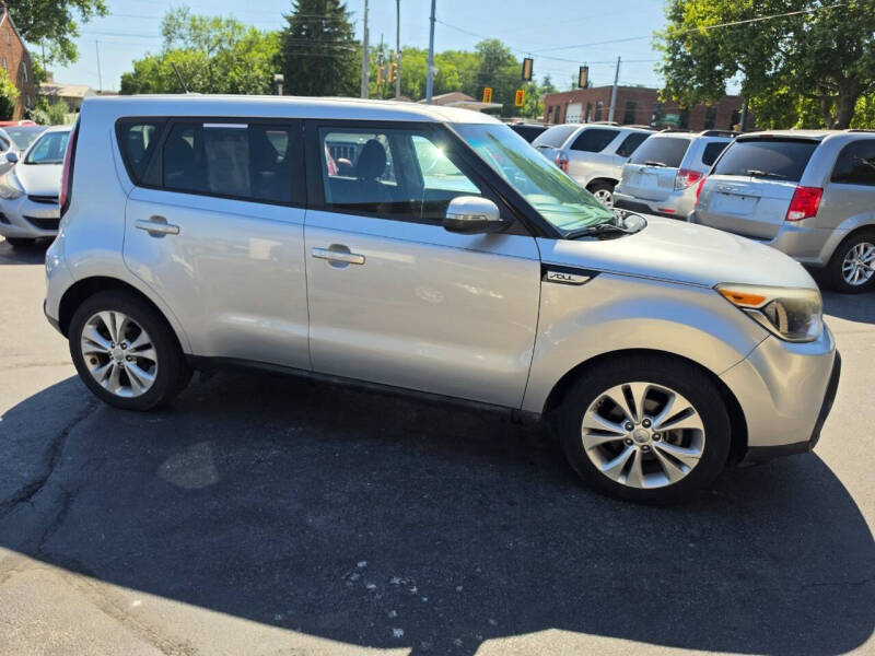 2014 Kia Soul +