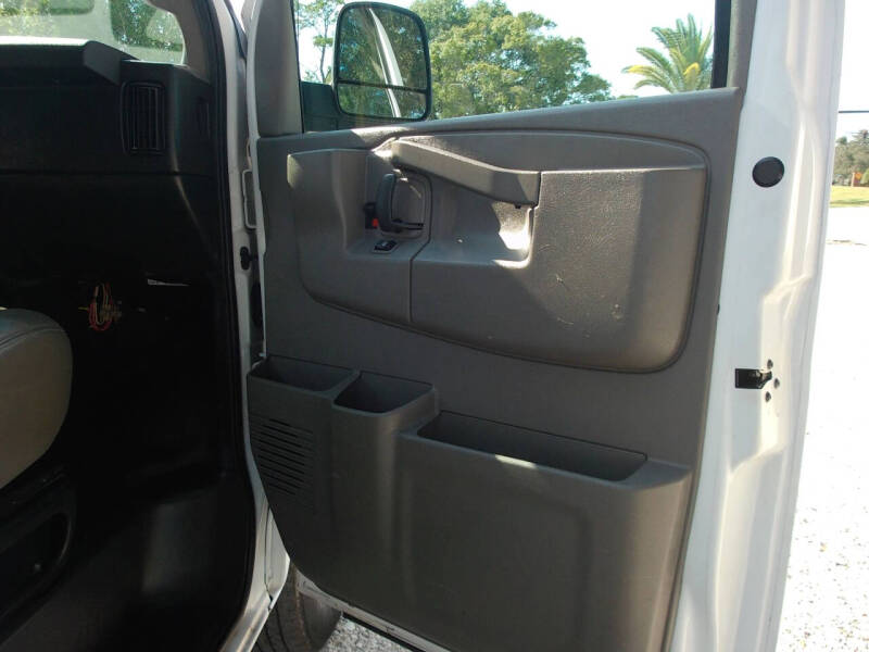 2020 Chevrolet Express 2500