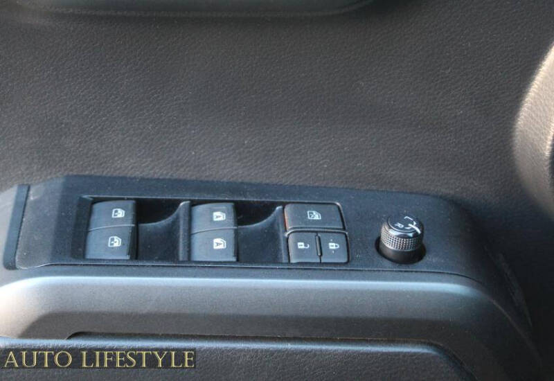 2023 Toyota Tacoma TRD Off-Road